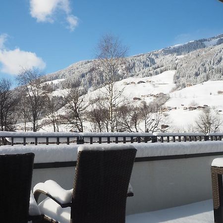 Apartment Smaragdblick Wildkogel Брамберг-ам-Вільдкогель Екстер'єр фото